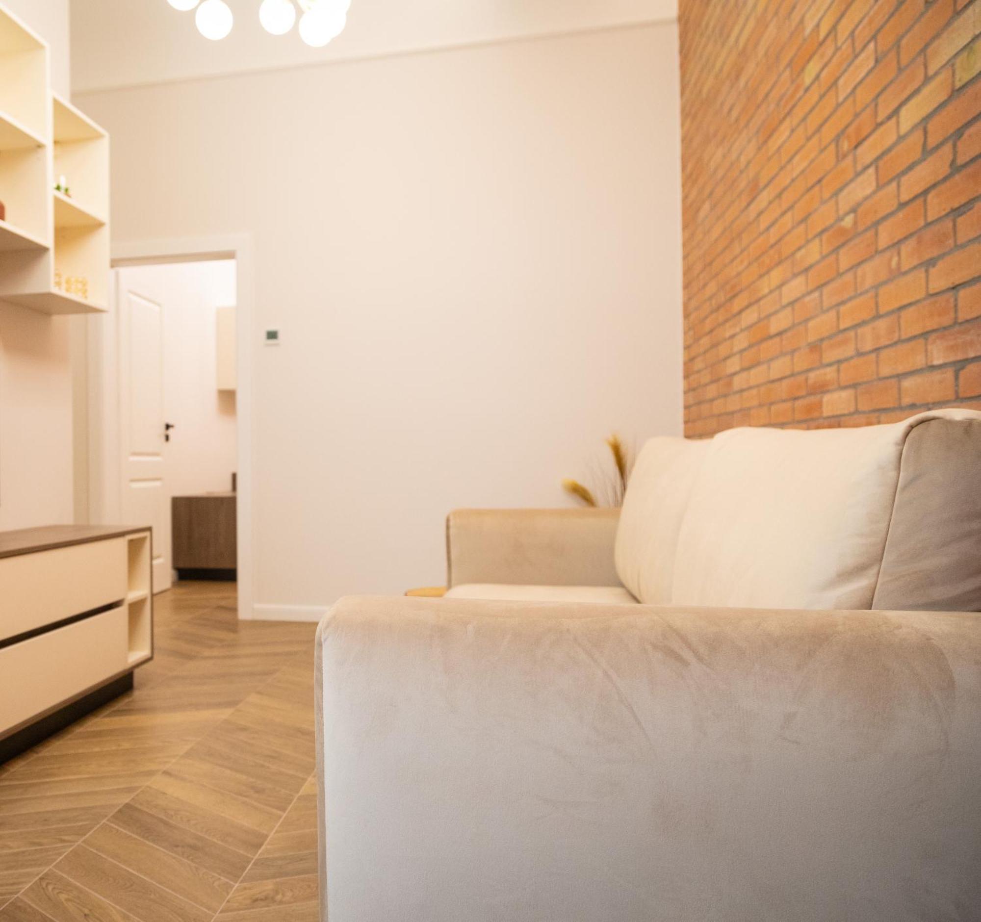 Poshspot Apartments 克卢日-纳波卡 外观 照片